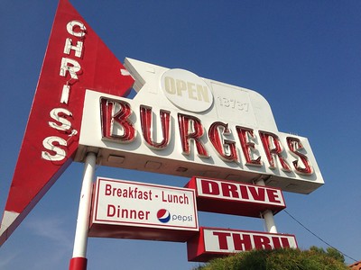 chris's burger in la puente